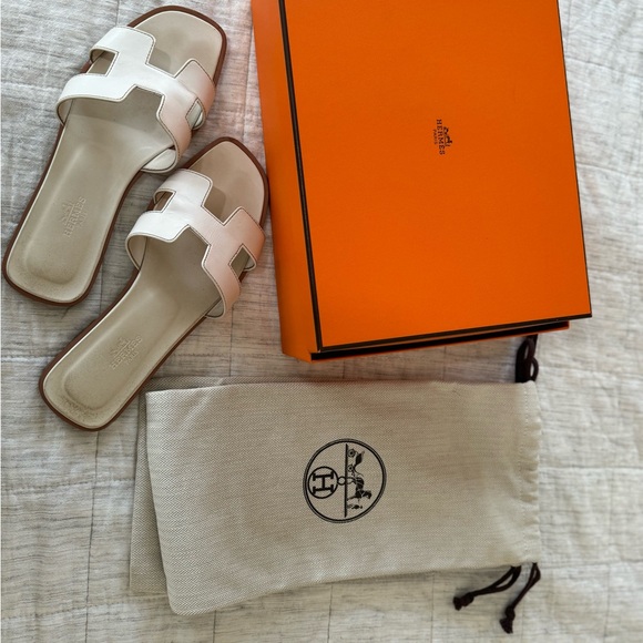 Hermes Oran Sandals - Picture 8 of 8